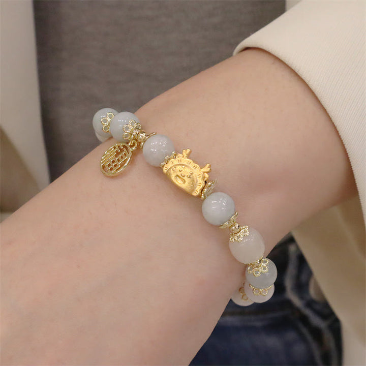 Buddha Stones Año del Dragón Ágata roja Cuarzo fresa Obsidiana negra Jade Granate Perla Cinabrio Bola de masa Dragón Suerte Fu Pulsera con personajes