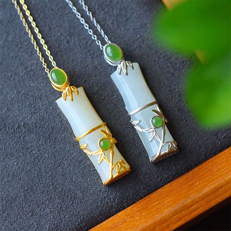 Colgante de collar de protección de bambú de jade cian de jade blanco con Buddha Stones