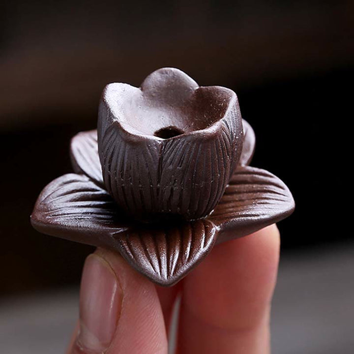 Quemador de incienso de reflujo espiritual de cerámica cuadrado con flor de ciruelo de loto