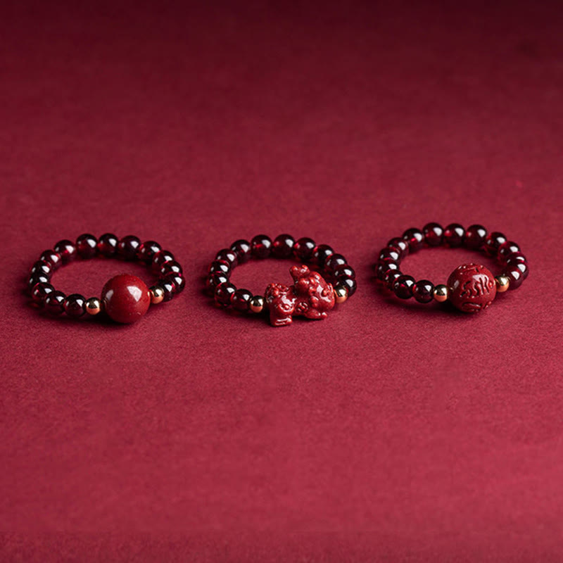 Anillo de protección de rosa con Buddha Stones , granate, cinabrio, PiXiu Om Mani Padme Hum