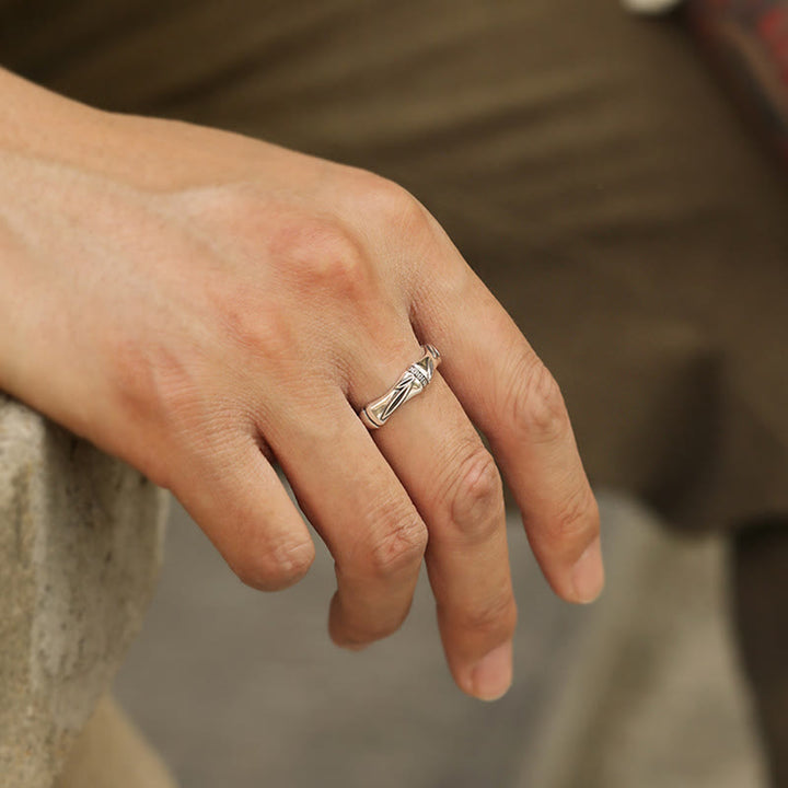 Anillo ajustable de cobre con diseño de bambú simple y Buddha Stones