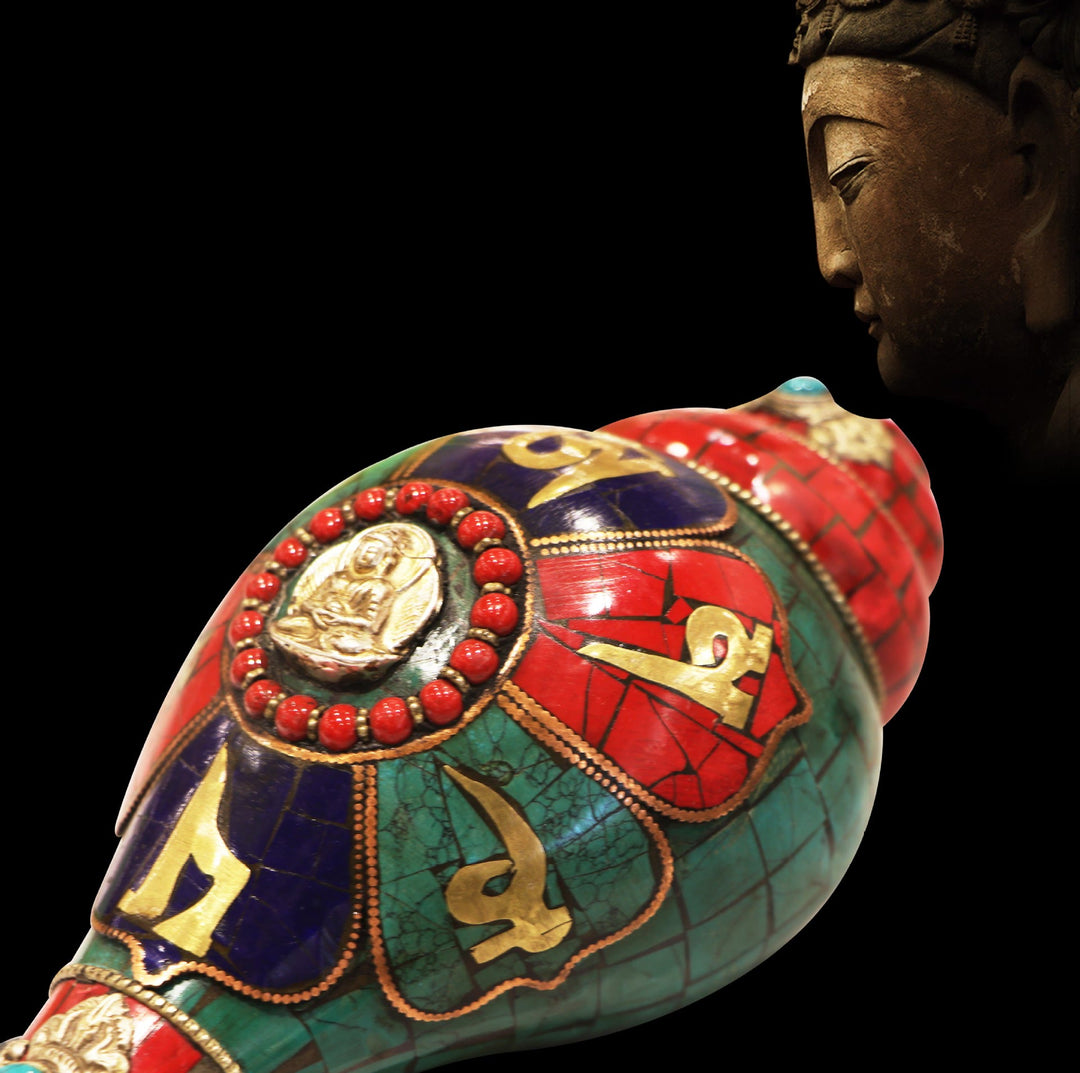 Concha tibetana hecha a mano Shankha Om Mani Padme Hum Buda, decoración de la suerte - image 2