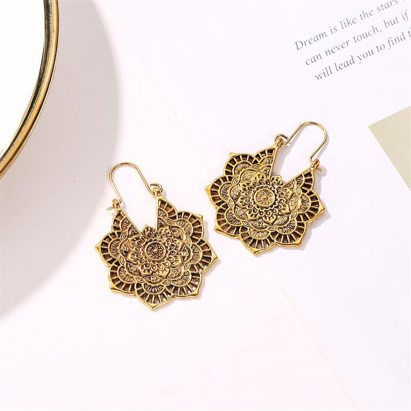 Pendientes colgantes de cobre con grabado de loto tibetano y Buddha Stones - image 2