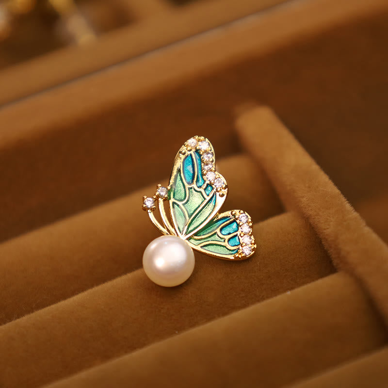 Pendientes curativos de mariposa con perlas naturales de cobre chapado en oro de 18 quilates con postes de plata de ley 925 con Buddha Stones