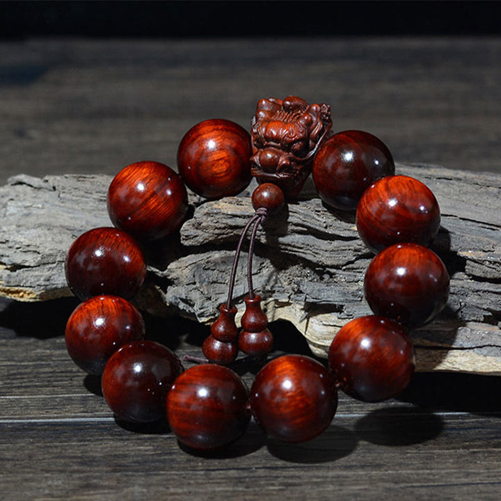 Pulsera de protección tallada con dragón de madera de agar, Buddha Stones , palisandro, sándalo verde, hoja pequeña, sándalo rojo