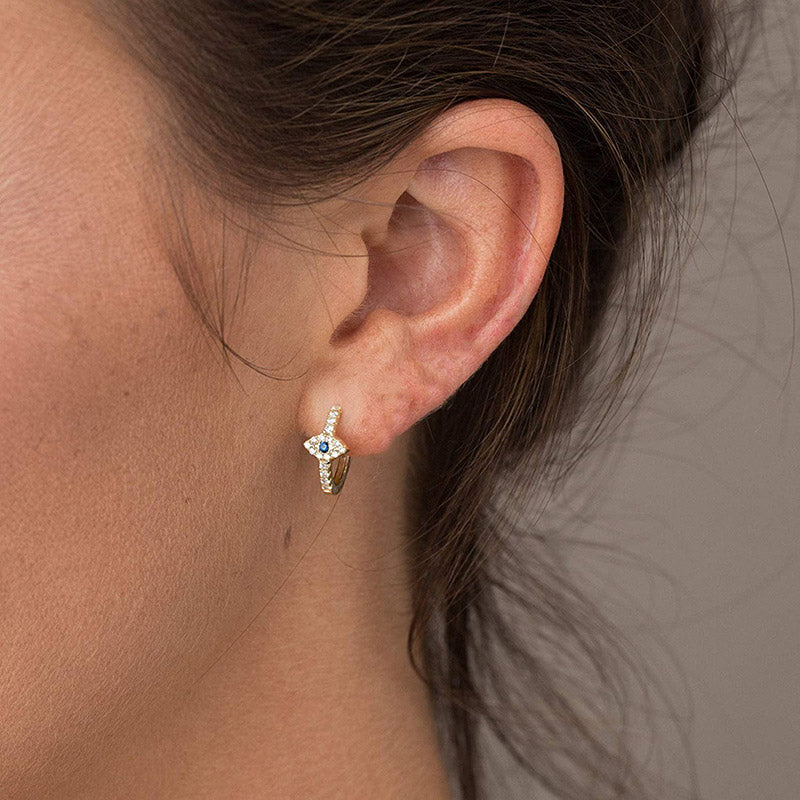 Pendientes de tuerca de plata de ley 925 con símbolo del mal de ojo