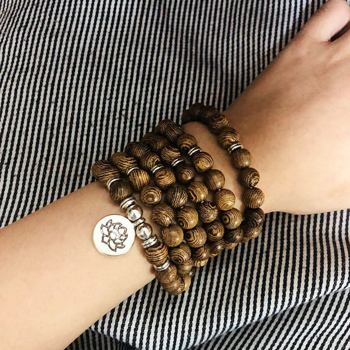 Pulsera de madera con relámpago tibetano de Buddha Stones Mala de Buda de loto