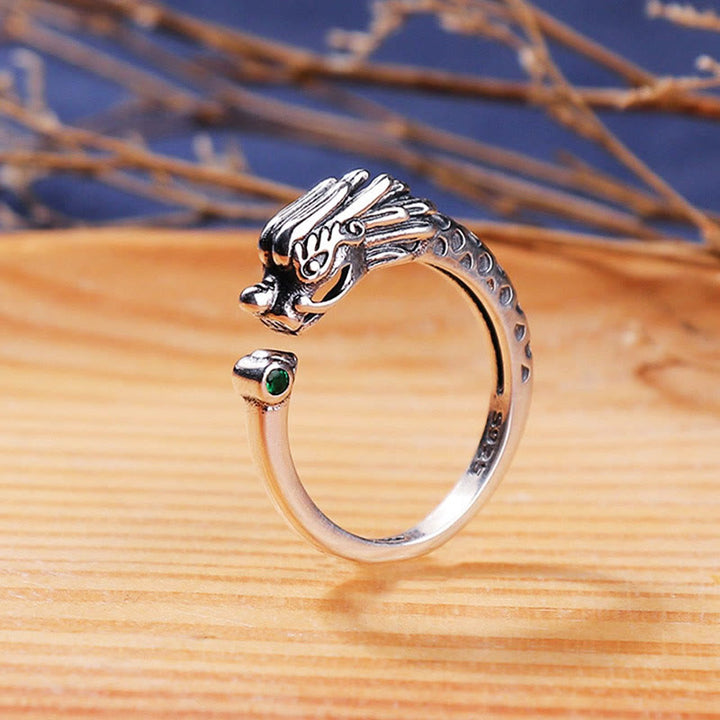 Anillo ajustable de fuerza de éxito con diseño de dragón vintage de Buddha Stones