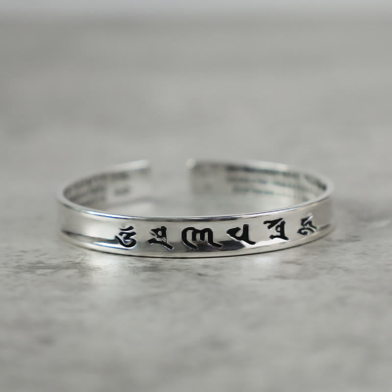 Pulsera de cobre blanco con mantra tibetano de Buddha Stones - 12 mm (circunferencia de la muñeca: 15-17 cm) - Grabado negro Mantra - image 0