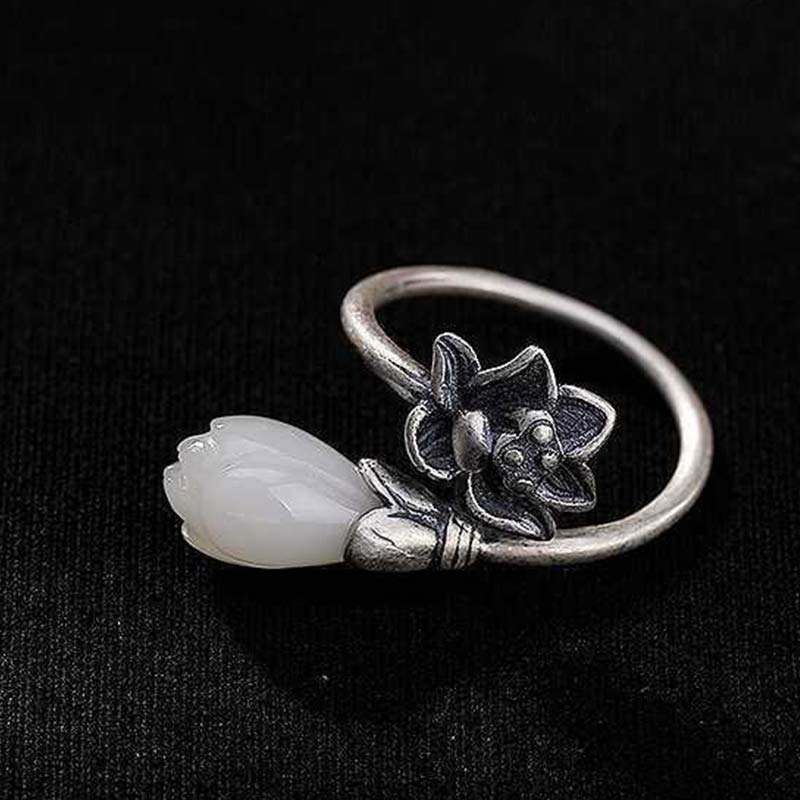 Anillo ajustable curativo con equilibrio de cobre y loto de Jade y Buddha Stones