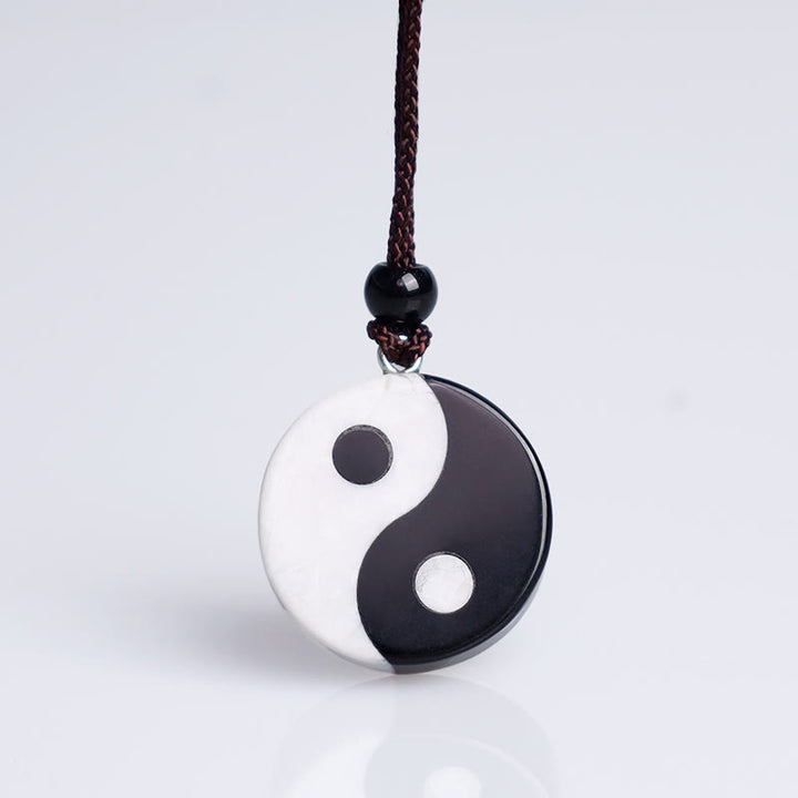 Buddha Stones Obsidiana negra natural Turquesa blanca Yin Yang Cumplimiento Fuerza Collar Colgante