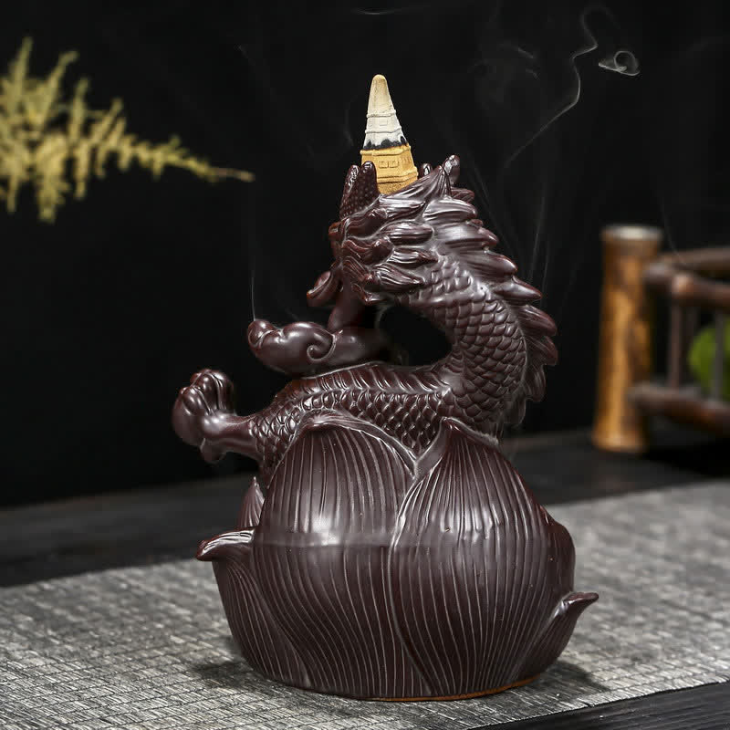 Decoración de quemador de incienso de cerámica con protección de fuerza y patrón de loto de dragón