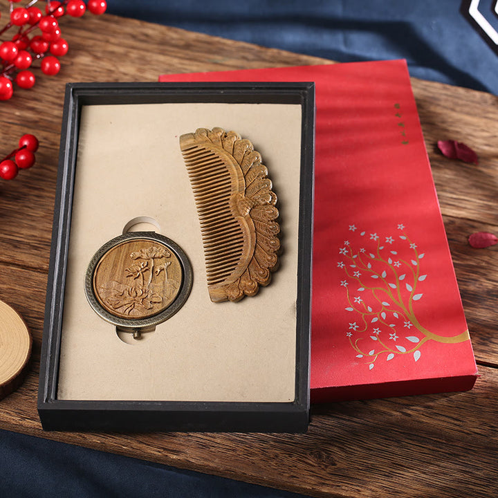 Peine calmante grabado de mariposa de pavo real, flor de loto de palisandro de sándalo verde Natural