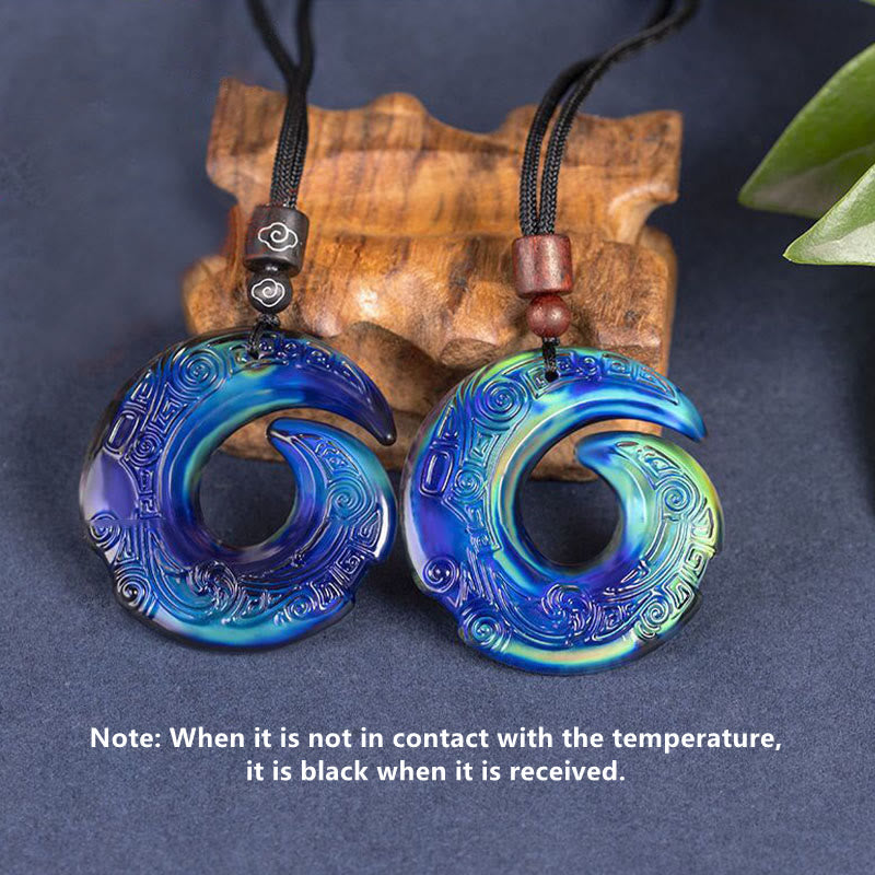La suerte que cambia de color mejora el patrón de diseño Colgante de collar de cristal Liuli - image 1