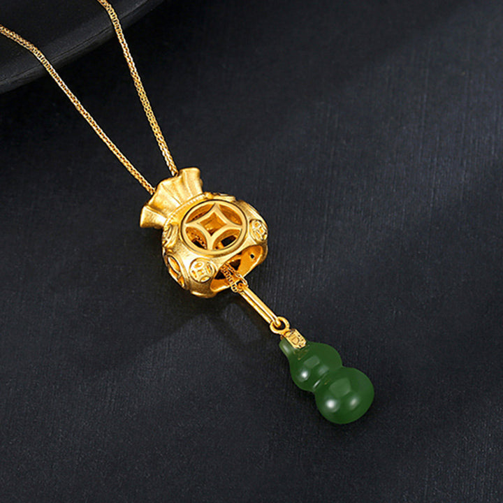 Collar con colgante de jade con bolsa de dinero Feng Shui auspicioso de Buddha Stones