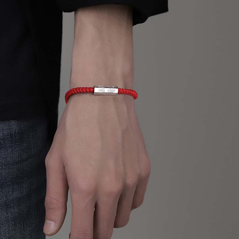 Pulsera de hilo de bendición con grabado de letras de plata de ley 925 con Buddha Stones