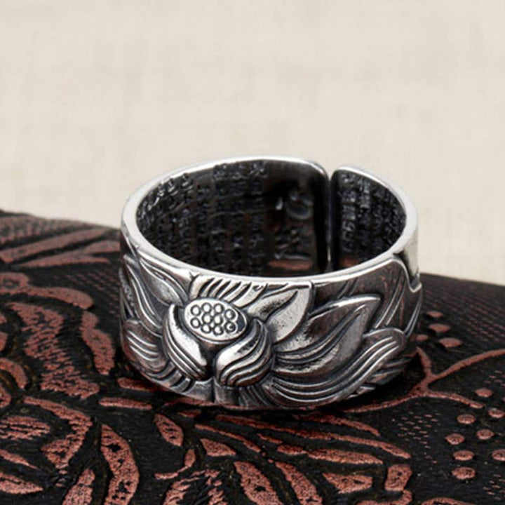 Anillo de protección Sutra de corazón con símbolo de loto de plata de ley 999 con Buddha Stones