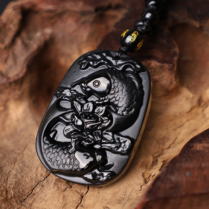 Colgante de collar con cuentas de fuerza de loto de pez Koi de obsidiana negra natural con Buddha Stones