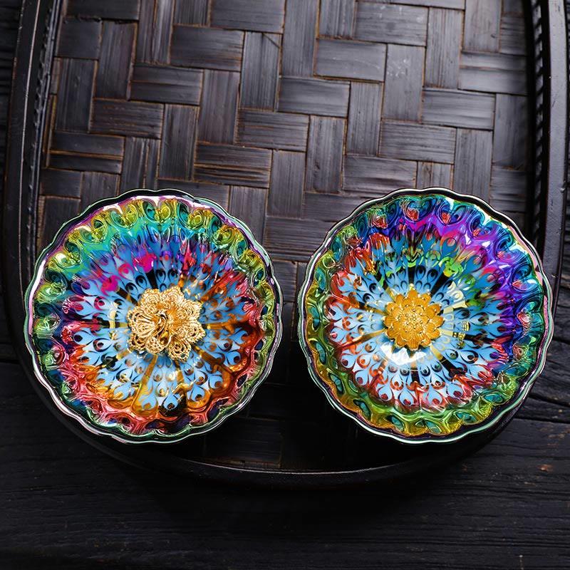 Taza de té de cerámica china Jianzhan colorida con diseño de pavo real vívido con incrustaciones de loto y Buddha Stones , taza de té de kung fu