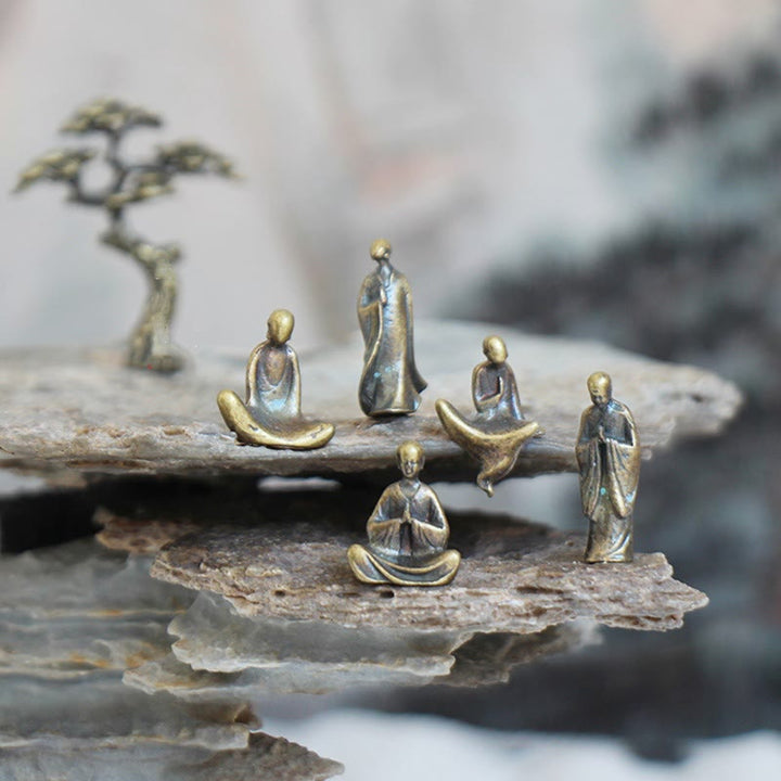 Buddha Stones Mini meditación Buda Metal monje serenidad decoración del hogar