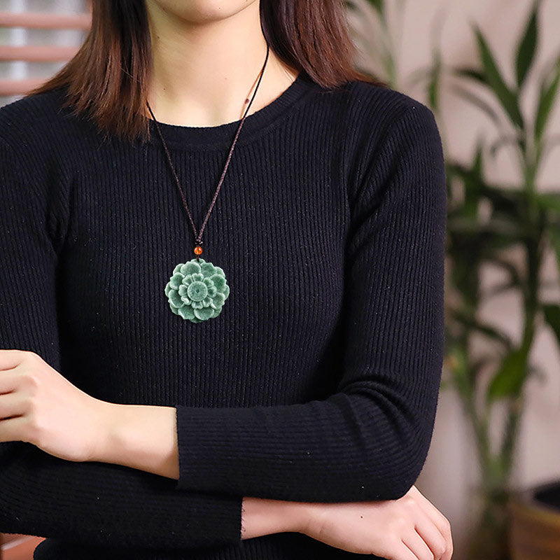 Colgante de collar de prosperidad de la suerte de jade con patrón de loto de Buddha Stones - image 2