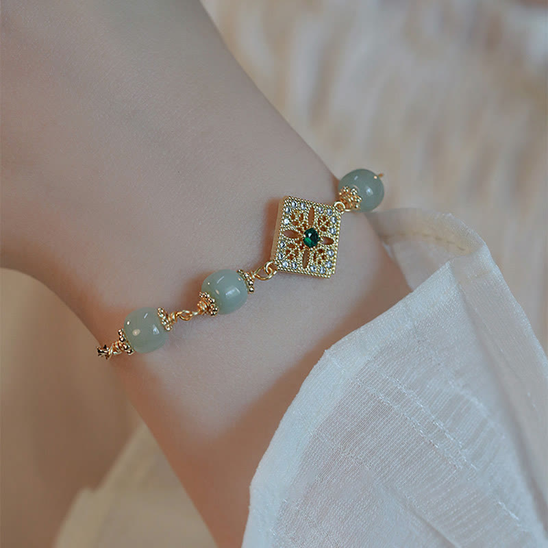 Pulsera de cadena de la suerte con diseño cuadrado de cuentas de jade hetiano natural con Buddha Stones
