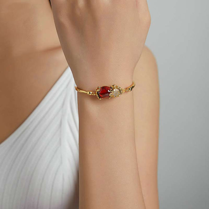 Pulsera de la suerte de la riqueza PiXiu de ágata roja dorada FengShui