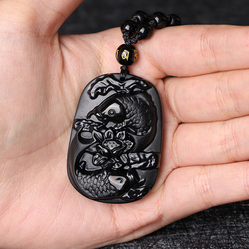 Colgante de collar con cuentas de fuerza de loto de pez Koi de obsidiana negra natural con Buddha Stones