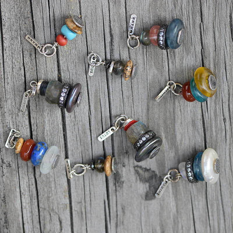 Collar con Buddha Stones Zen Cairn Labradorita con varios cristales - image 3