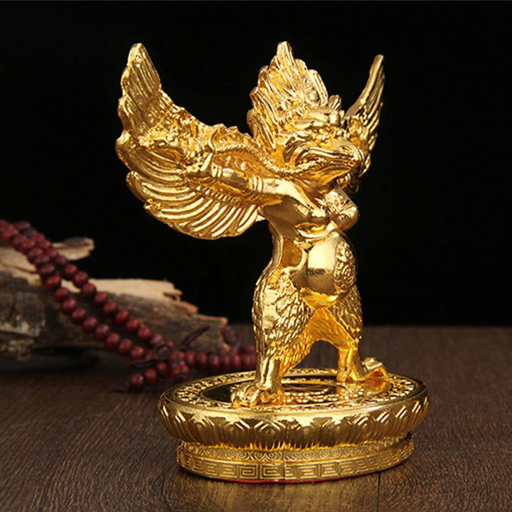 Decoración del hogar de protección de aleación de pájaro Garuda de oro tibetano