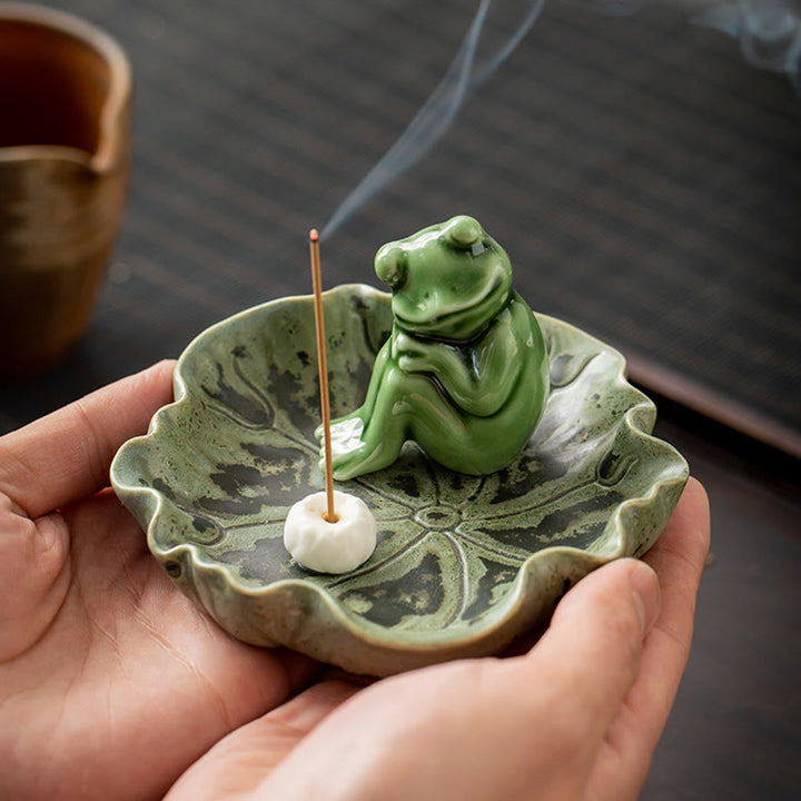 Quemador de incienso de cerámica curativo con patrón de rana para meditación de hojas de Buddha Stones, decoración