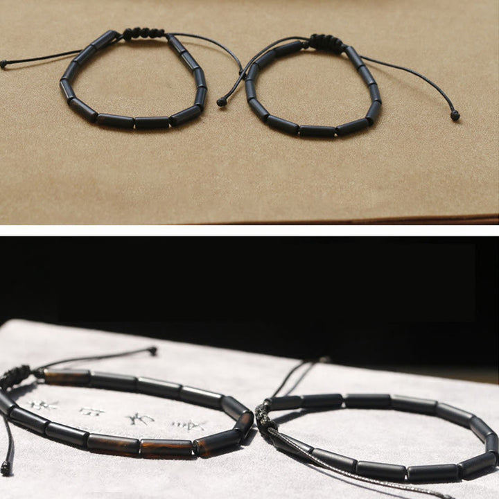Pulsera de protección de soporte de cuentas de ónix negro con Buddha Stones