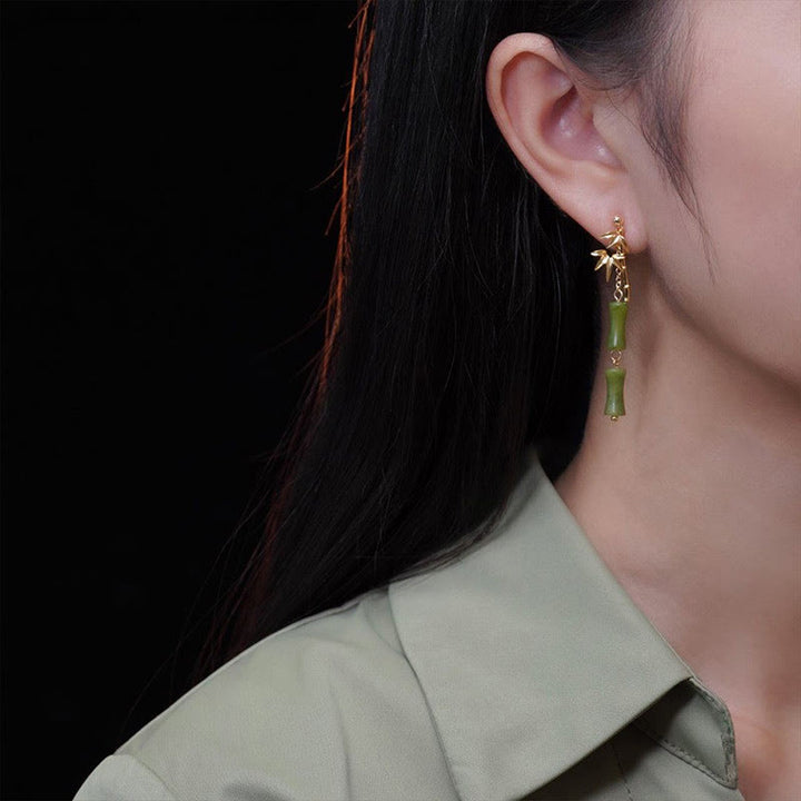 Pendientes colgantes de hoja de bambú, peridoto natural, oro chapado en cobre, postes de plata de ley 925 con Buddha Stones