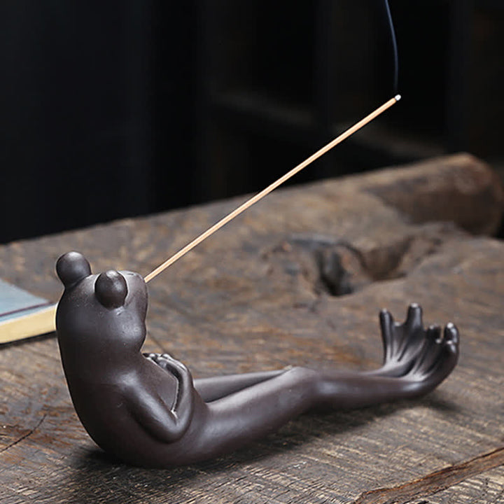Quemador de incienso de curación espiritual de cerámica de rana de meditación - image 4