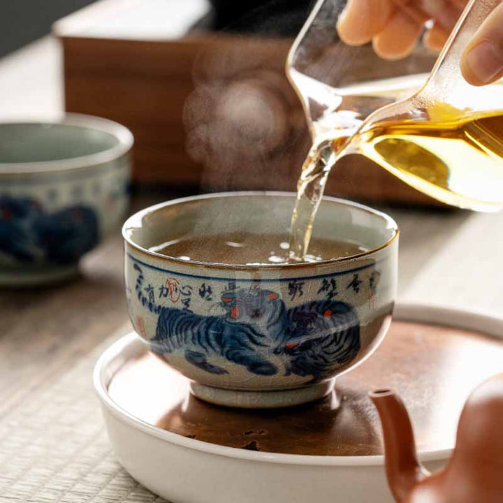 Buddha Stones Jingdezhen pintado a mano lindo tigre taza de té de cerámica Kung Fu taza de té tazón 140ml