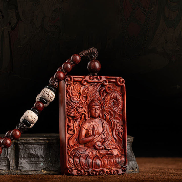Colgante de collar de protección de sándalo rojo de hoja pequeña de Buda natal del zodiaco chino