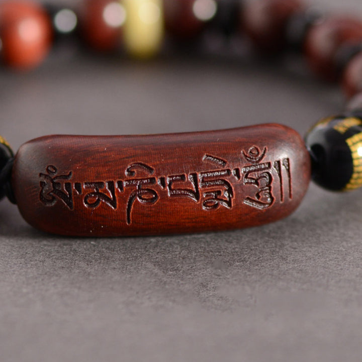 Pulsera de protección grabada con Buddha Stones, hoja pequeña, sándalo rojo, Om Mani Padme Hum