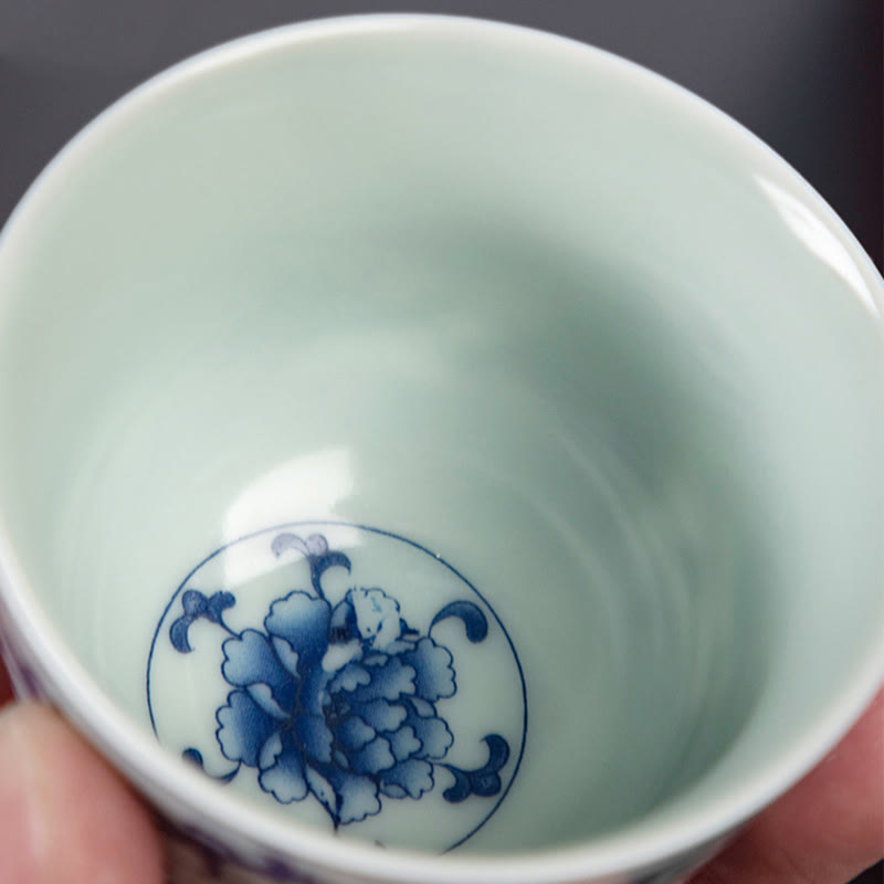 Taza de té de cerámica pequeña con Buddha Stones, paisaje azul, montañas, loto, lindos pabellones de gatos, Magnolia Reed Egrets, taza de té de Kung Fu