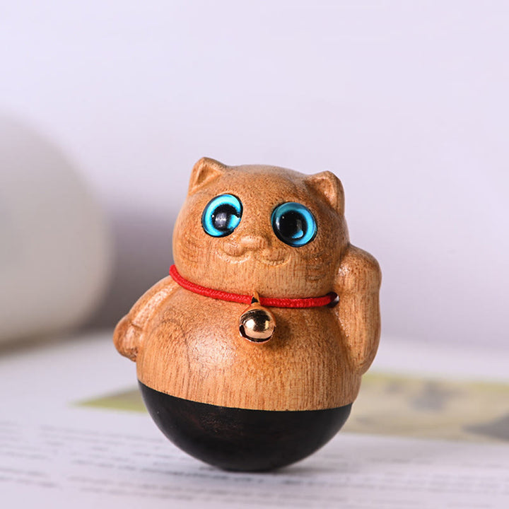 Buddha Stones Mini gato de la suerte gatito Phoebe Zhennan decoración de bendición de madera - 3,5 x 4,4 cm - image 1