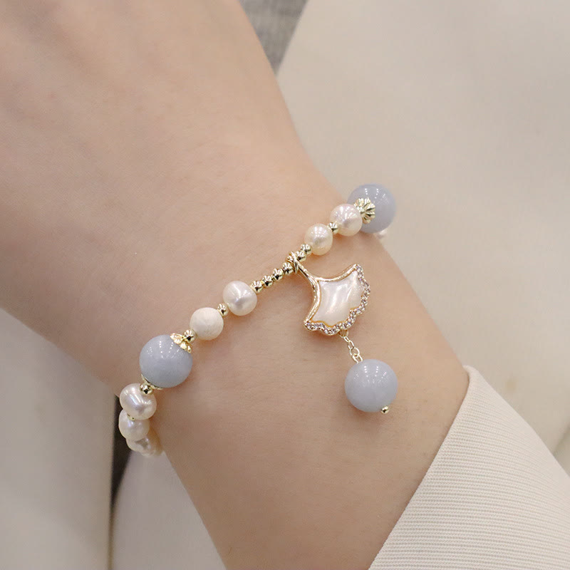 Pulsera con dije de mariposa y hoja de Ginkgo curativa con perlas de aguamarina naturales y Buddha Stones