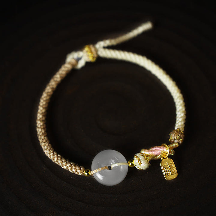 Pulsera de cuerda tejida hecha a mano de ágata blanca con hebilla de paz y suerte y protección