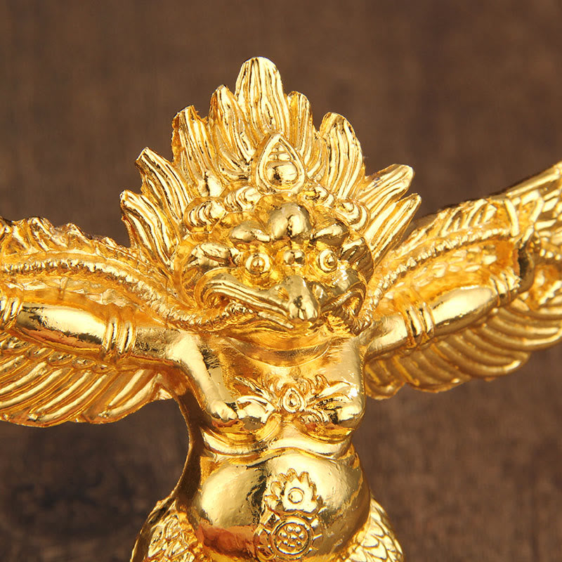Decoración del hogar de protección de aleación de pájaro Garuda de oro tibetano
