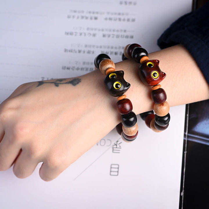Pulsera de protección con grabado de gato lindo de madera de ébano de sándalo rojo de hoja pequeña con Buddha Stones - image 19